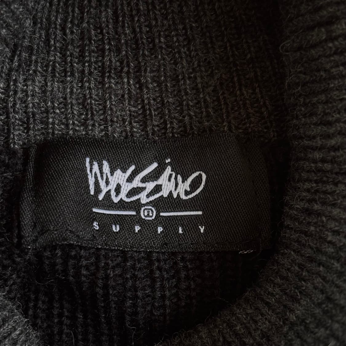 마시모 터틀넥 니트 투톤 블랙 여성 루즈핏 빅사이즈  상품이미지2