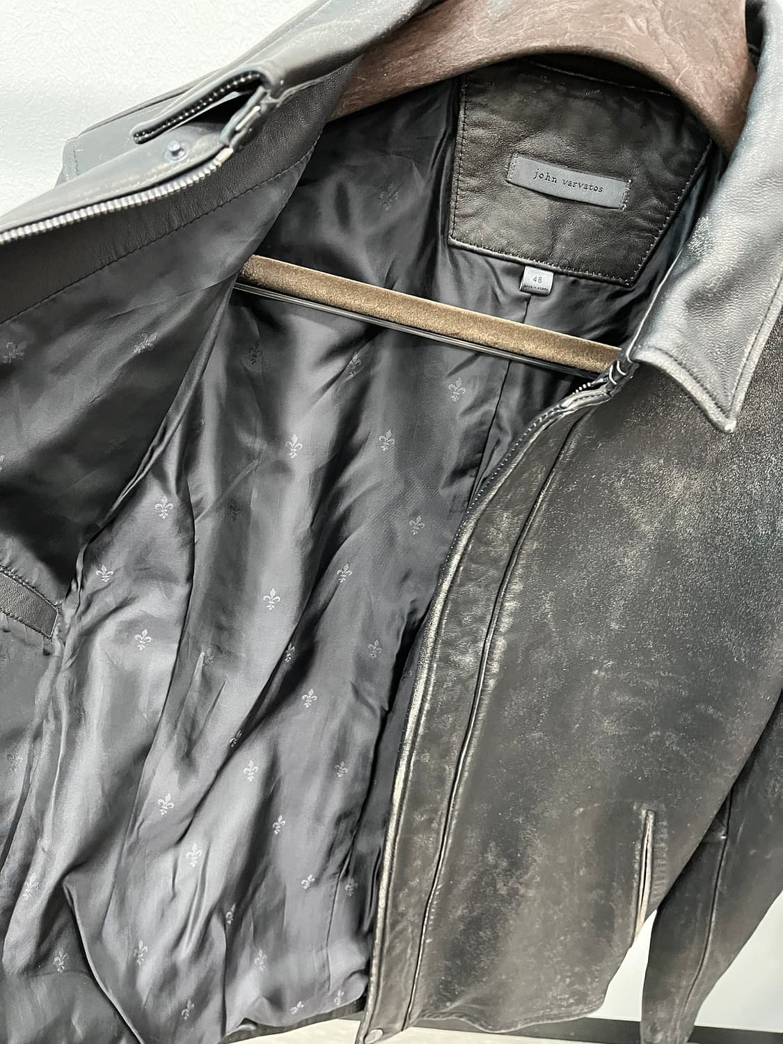 95) 존바바토스 24aw 가죽자켓  상품이미지8