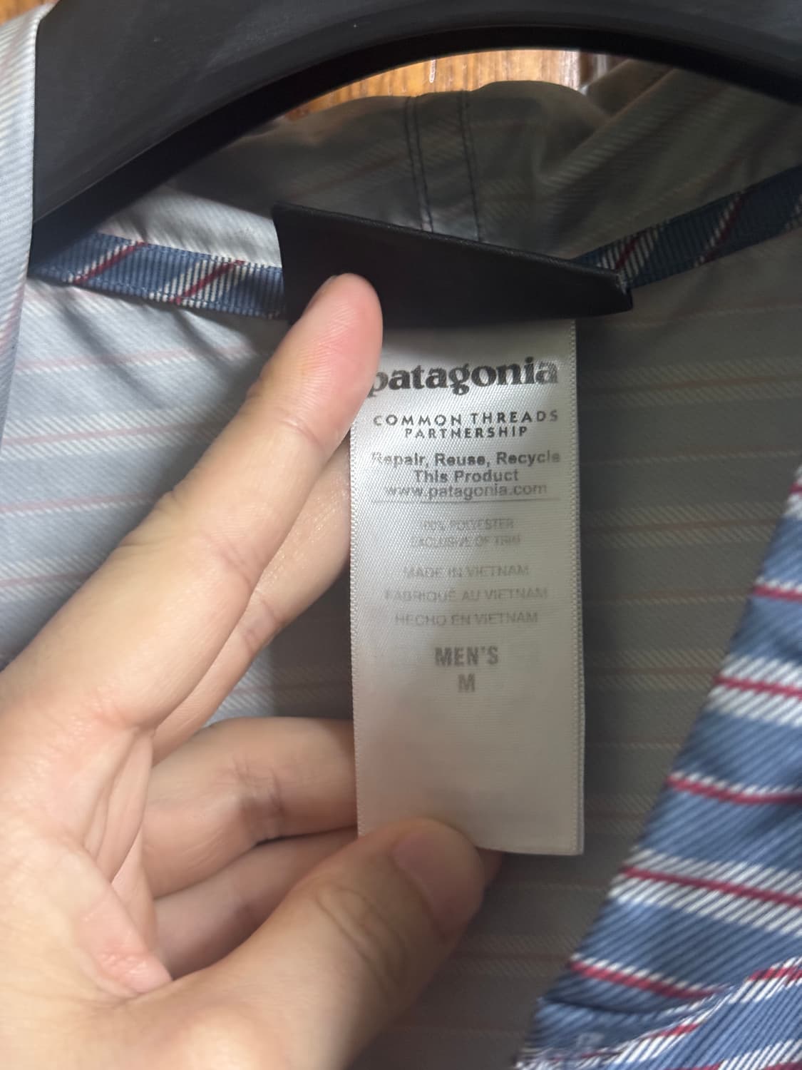 [M]14ss 파타고니아 스트라이프 바람막이 상품이미지4