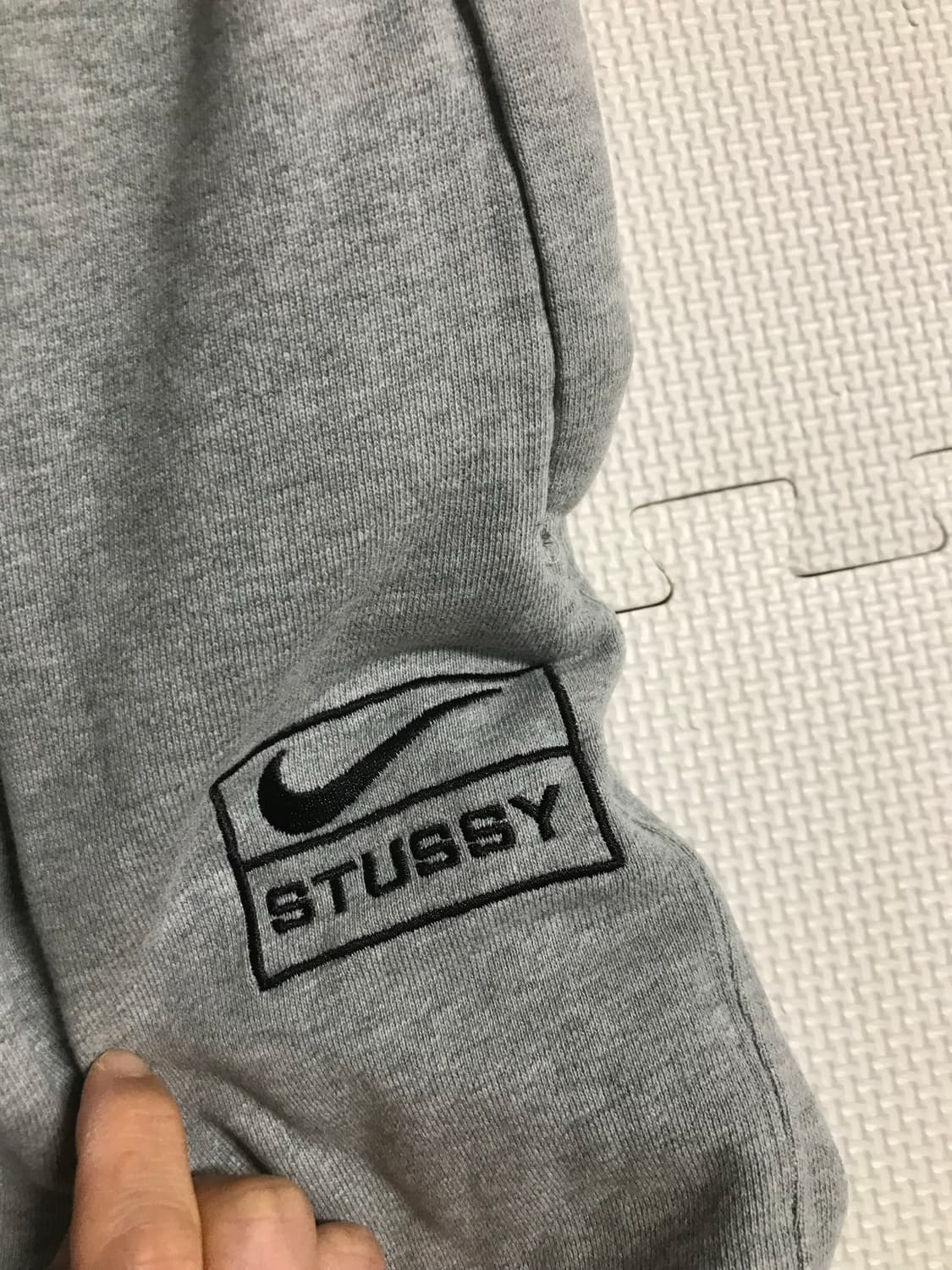 나이키x스투시 콜라보 트레이닝조거팬츠 상품이미지2