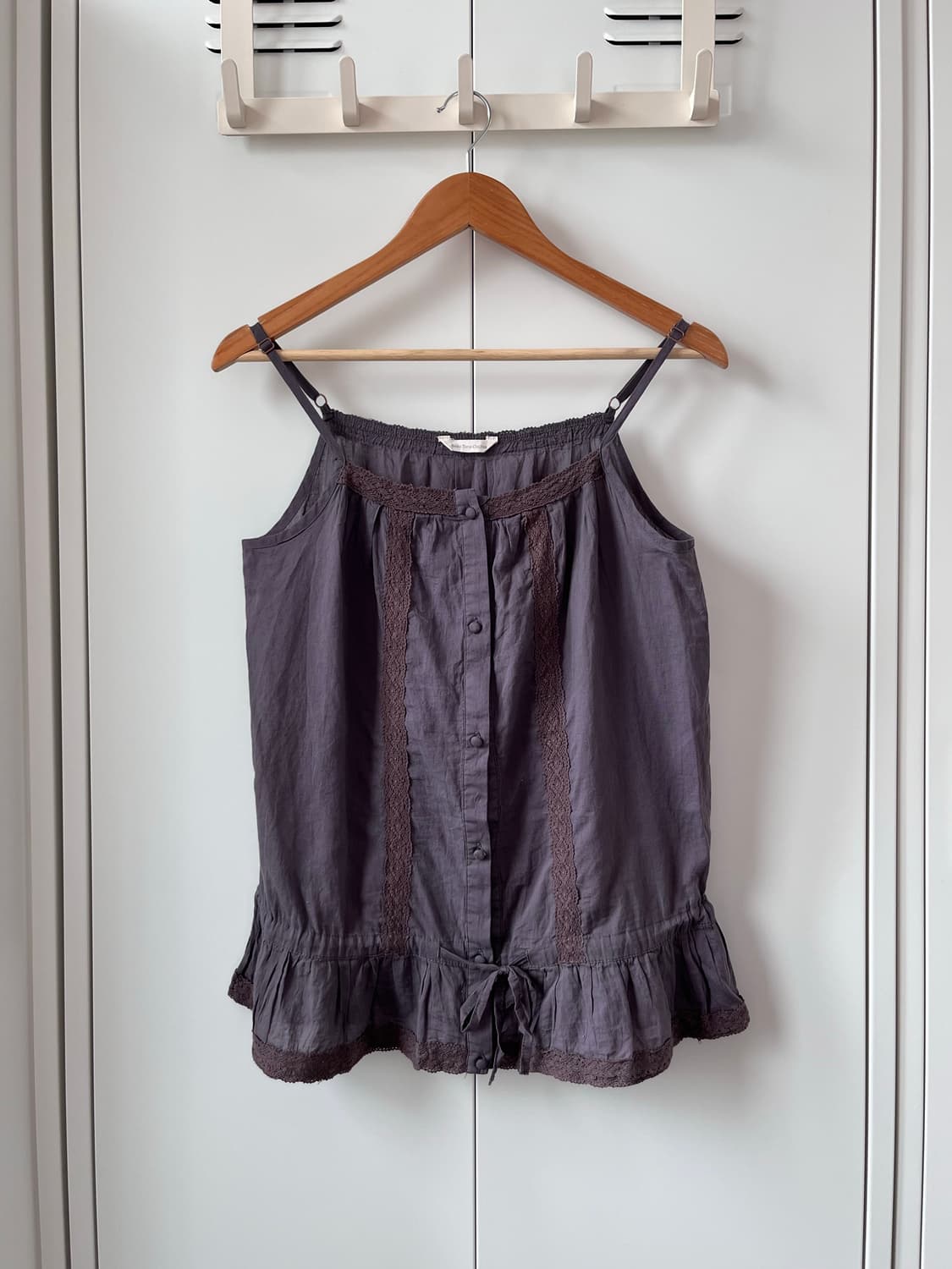 Basic tone clothes 퍼플 레이스 셔링 슬리브리스 상품이미지4