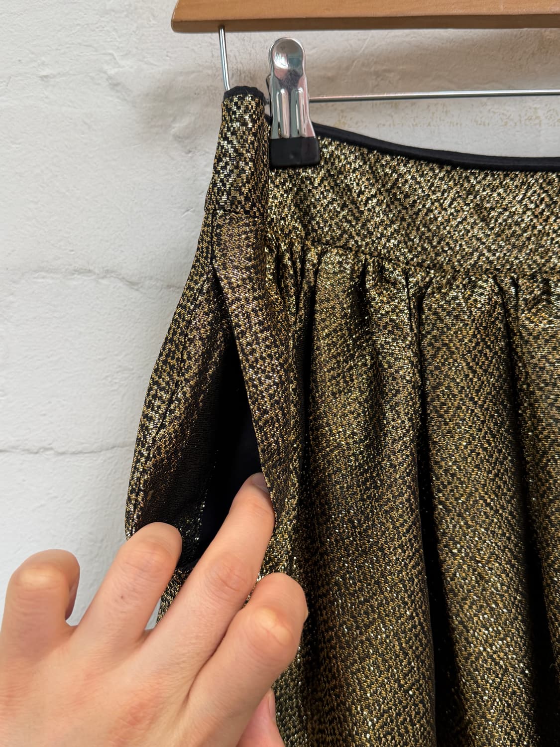 See by Chloe 골드 메탈릭 플리츠 미니 스커트 I38 상품이미지8