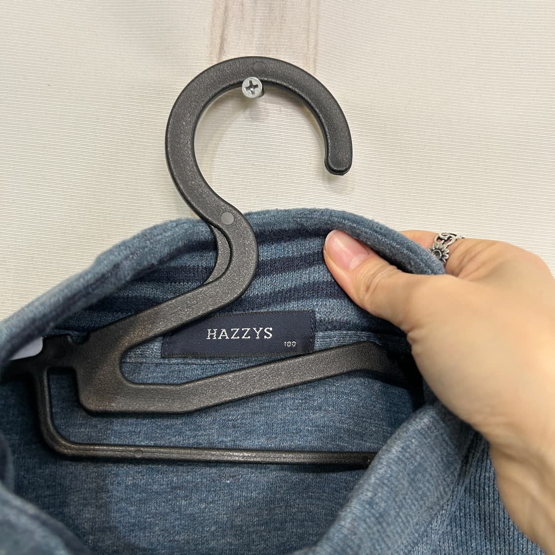 헤지스 남성 반집업 니트 100 상품이미지2