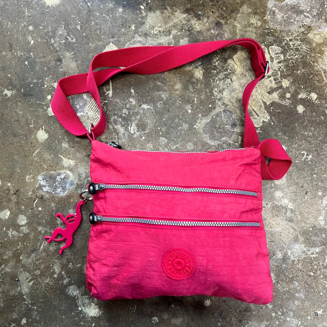 키플링 크로스백 가방 상품이미지1