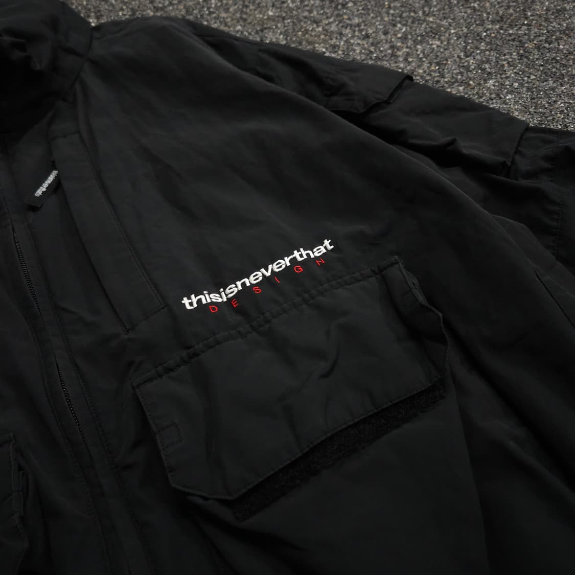 디스이즈네버댓 빅로고 유틸리티 나일론 자켓 (XL) 상품이미지4