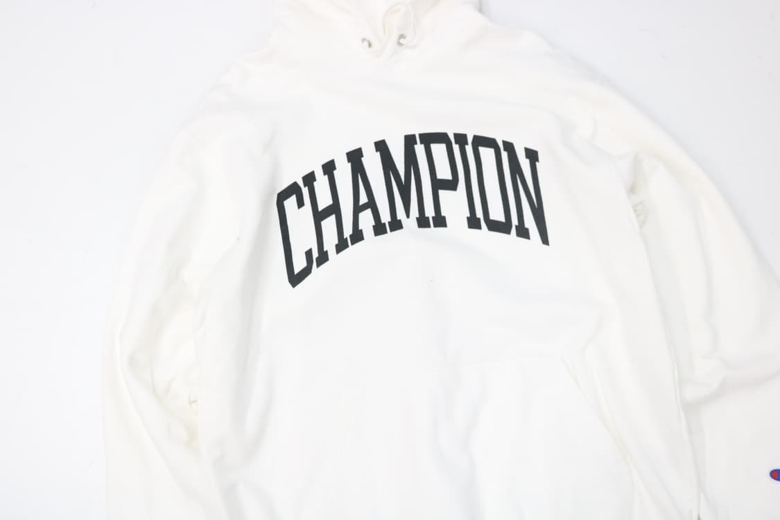 챔피온 빈티지 아치 로고 화이트 후드 스웨트셔츠 상품이미지4