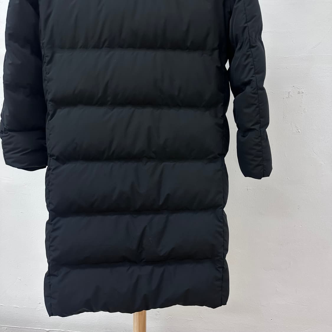 UNIQLO 유니클로 블랙 다운 롱패딩 점퍼 L사이즈 J26 상품이미지6