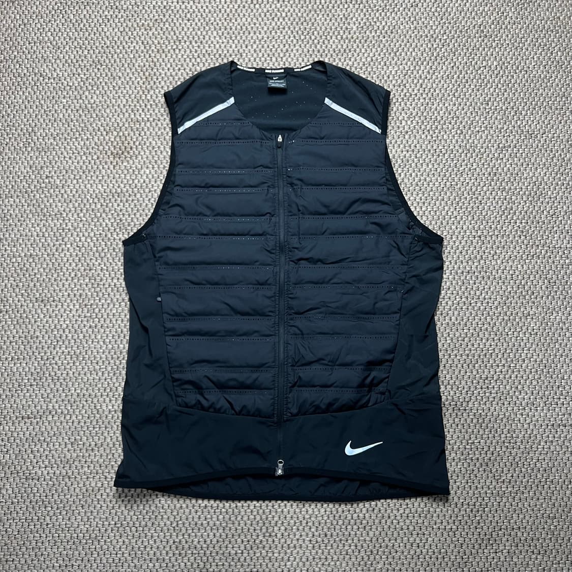 나이키 에어로로프트 러닝 조끼 블랙 XXL 상품이미지1