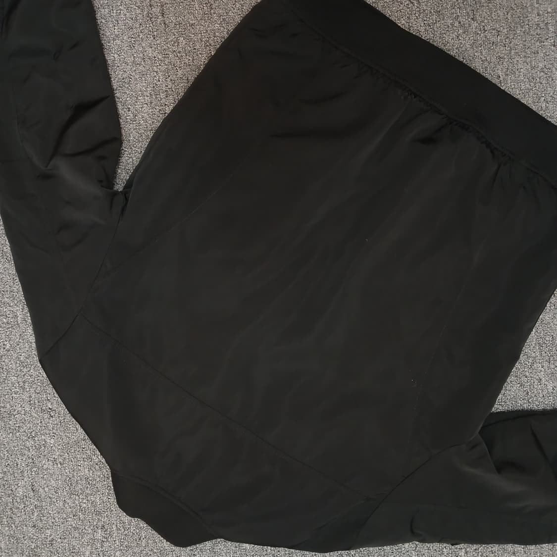 자라 남성 블랙 봄버 자켓  상품이미지4