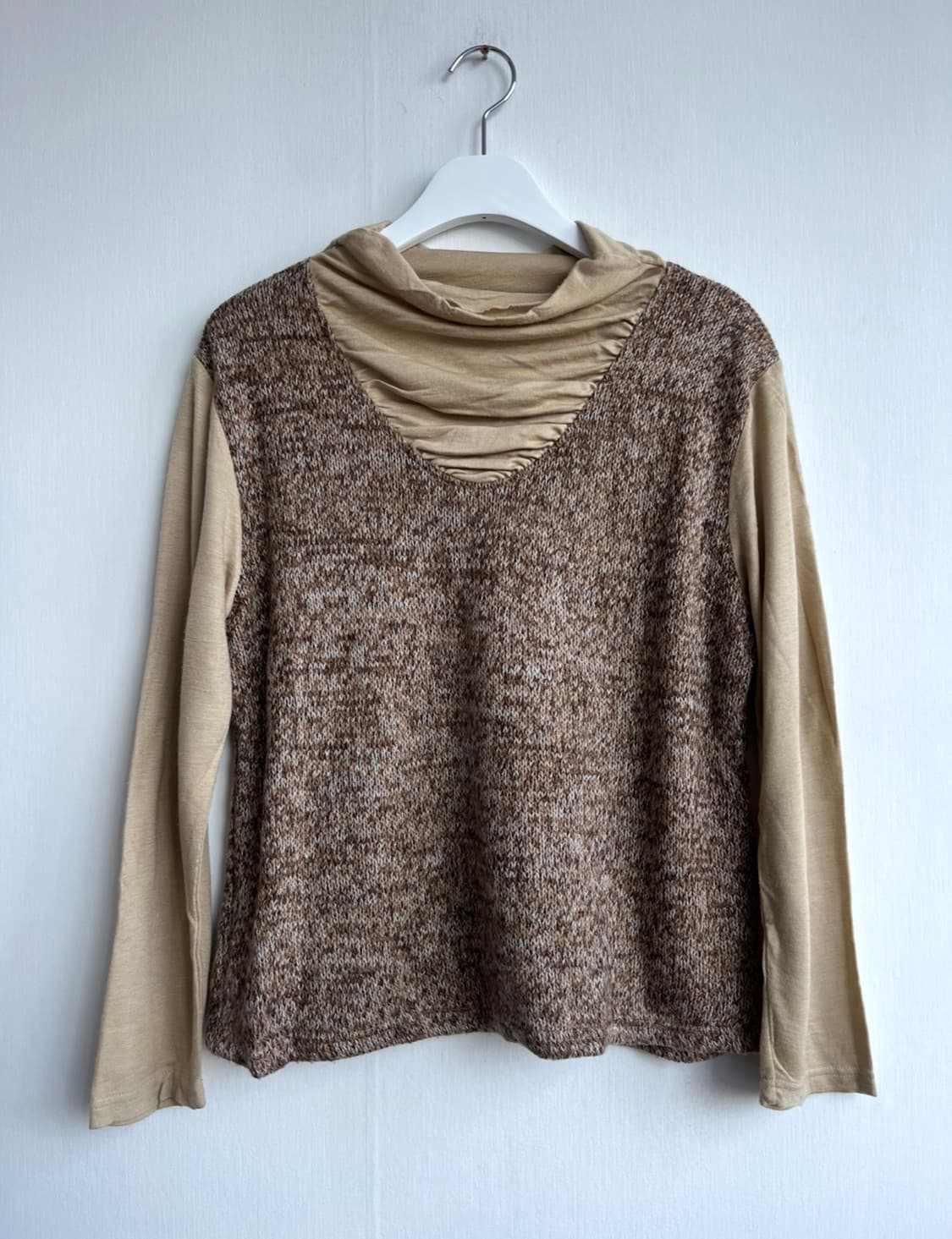 브라운 셔링 니트 티셔츠 상품이미지1