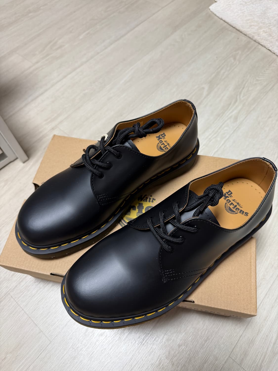 닥터마틴 1461 스무스 블랙 270 새상품 상품이미지1