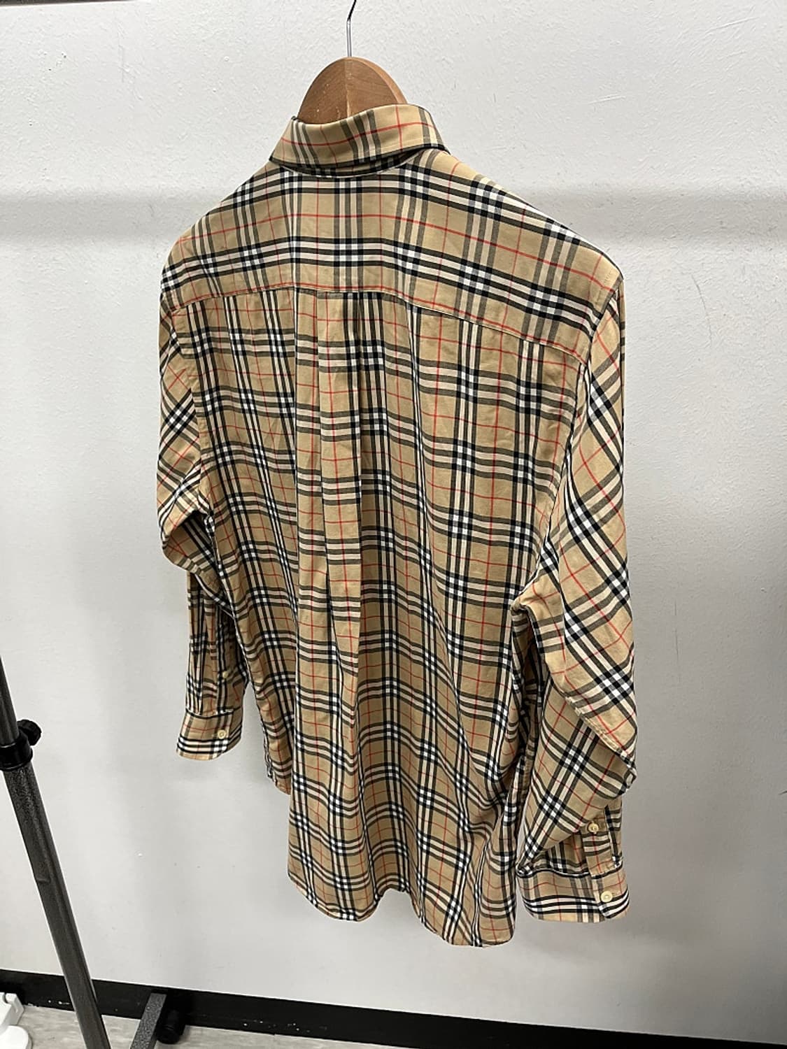 100) 버버리 클래식 노바체크 셔츠  상품이미지5