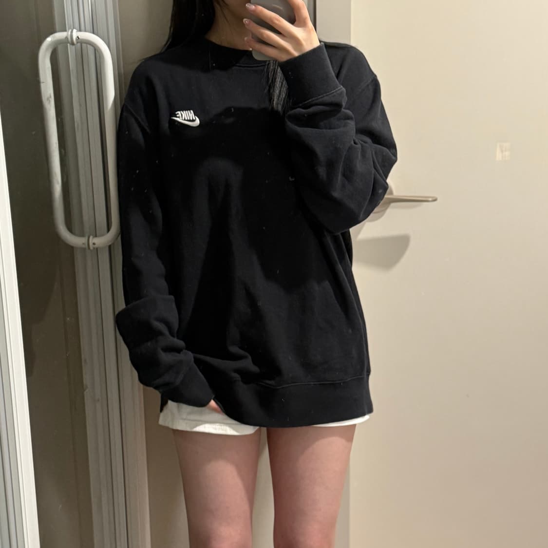 나이키 맨투맨 상품이미지1