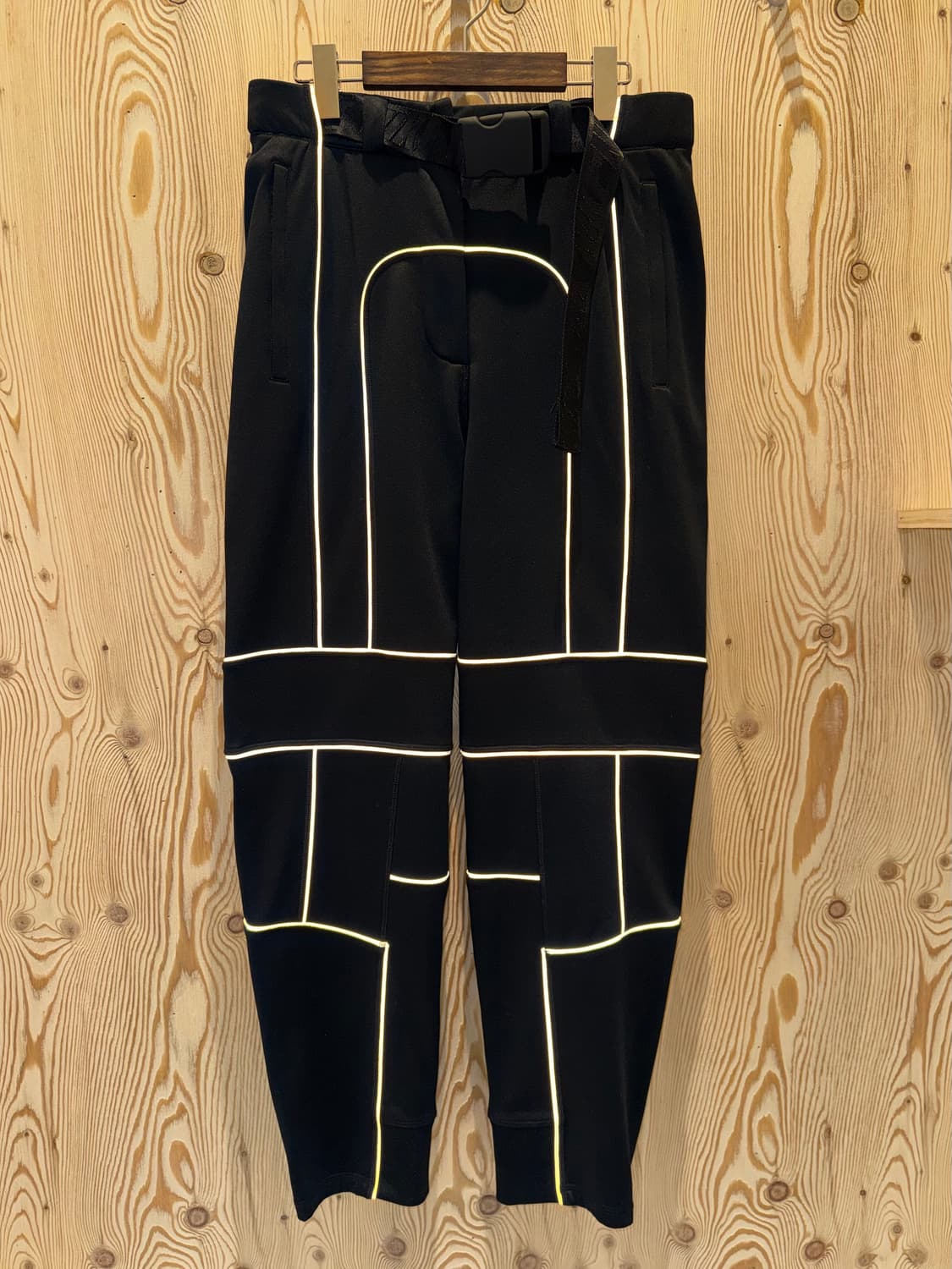 나이키 앰부쉬 NRG 트랙팬츠 상품이미지3