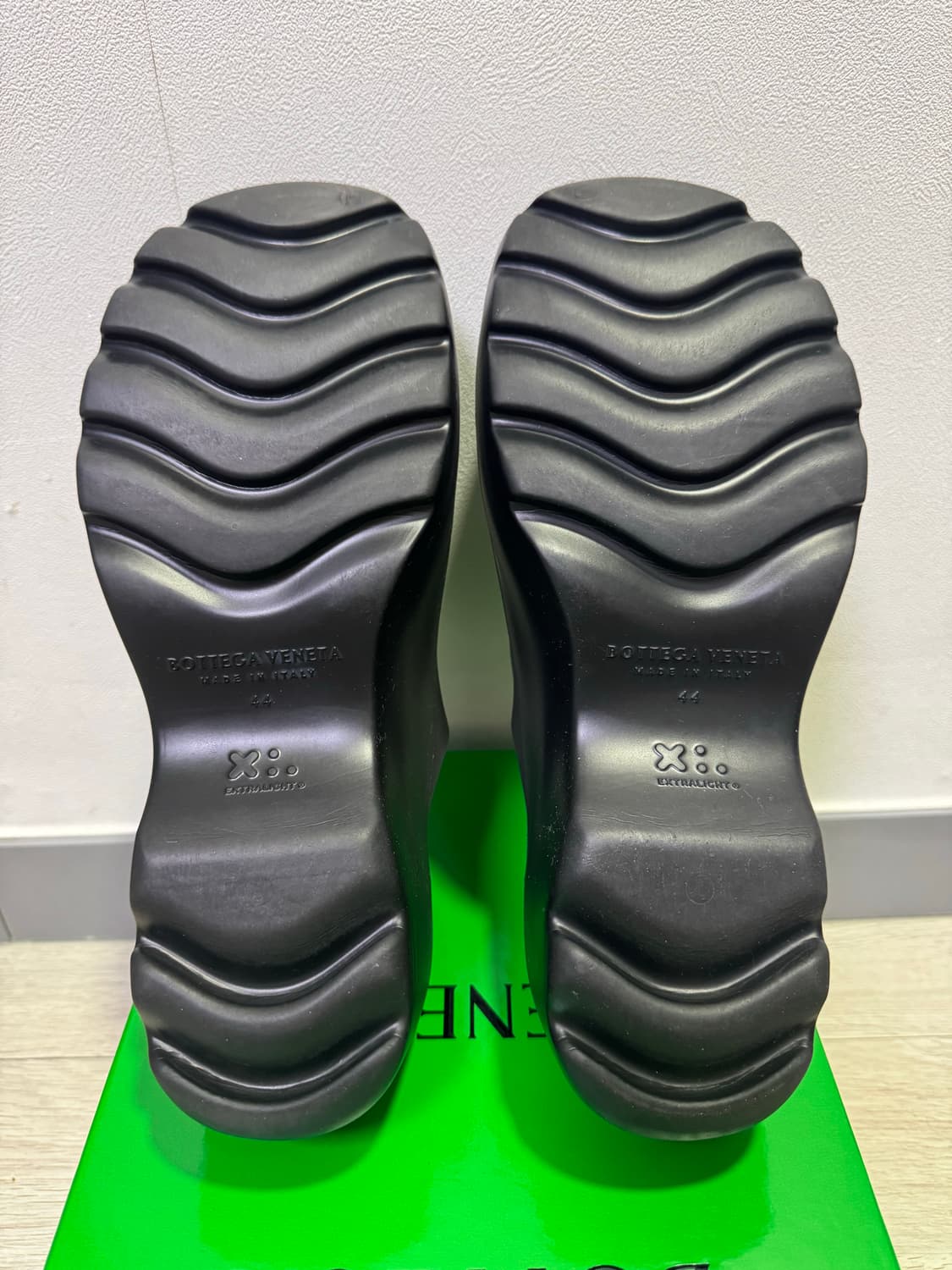 [44] 보테가 베네타 러버 플래쉬 클로그 블랙 상품이미지6