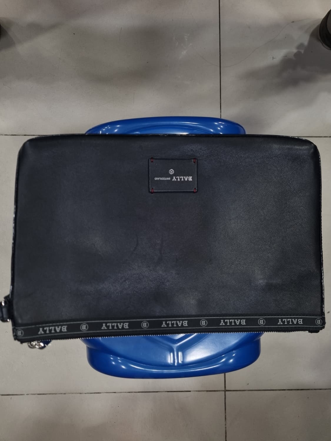 Bally 클러치백 블랙 상품이미지2