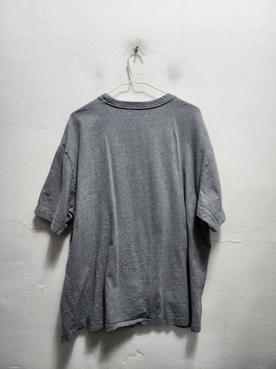 캘빈클라인 회색 반팔 티셔츠 XL 상품이미지2