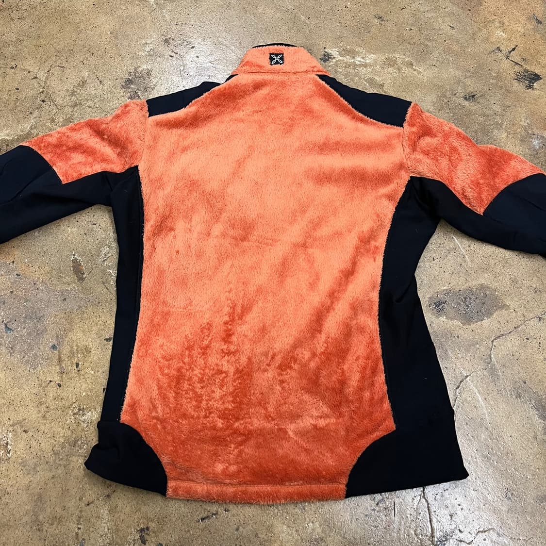 [정품/L] 몬츄라 오렌지 플리스 자켓 b8 상품이미지3