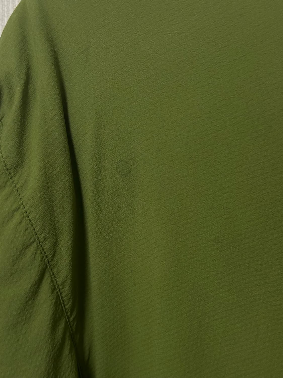 아크테릭스 바람막이 상품이미지5