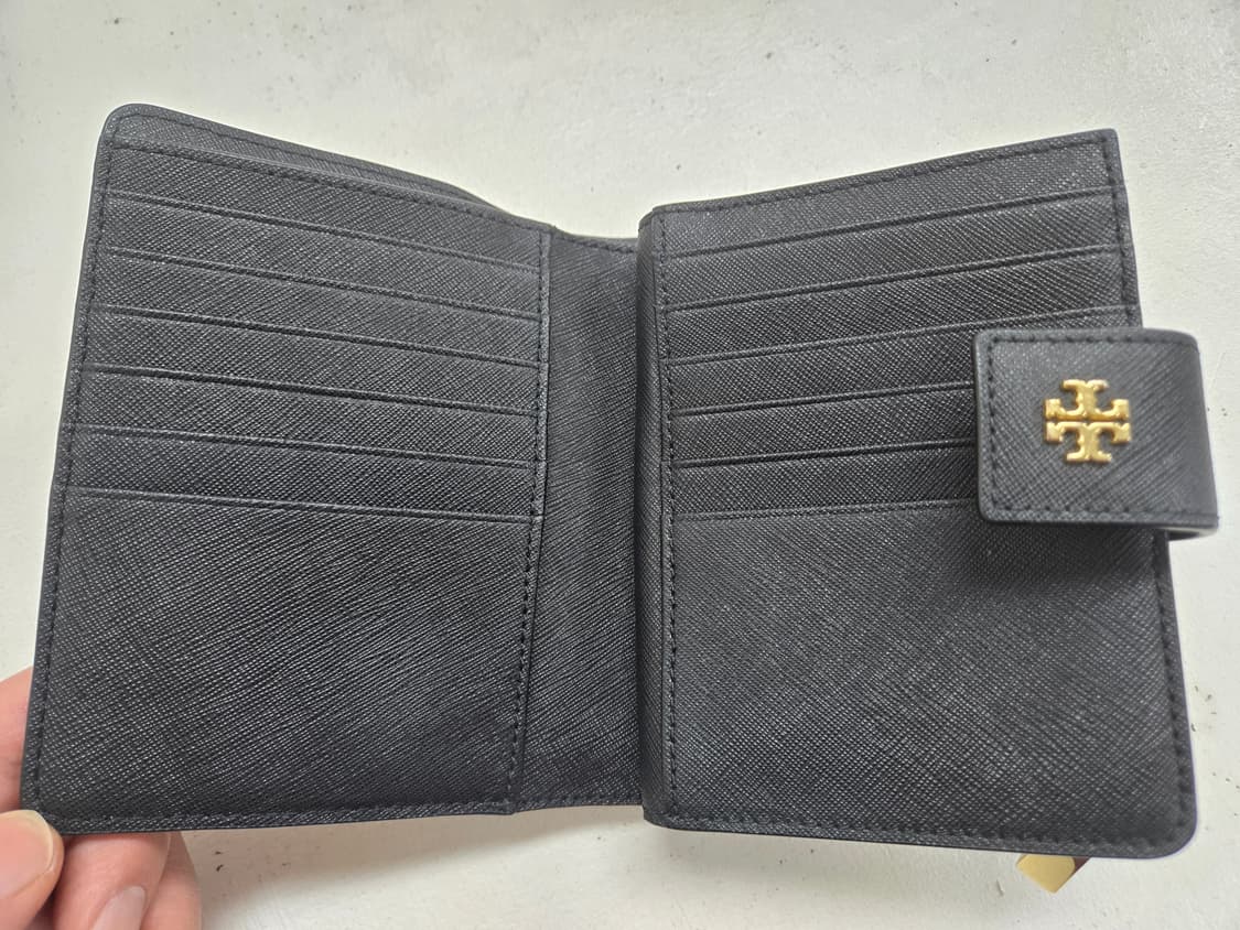 토리버치 블랙 반지갑 카드지갑 장지갑 상품이미지3