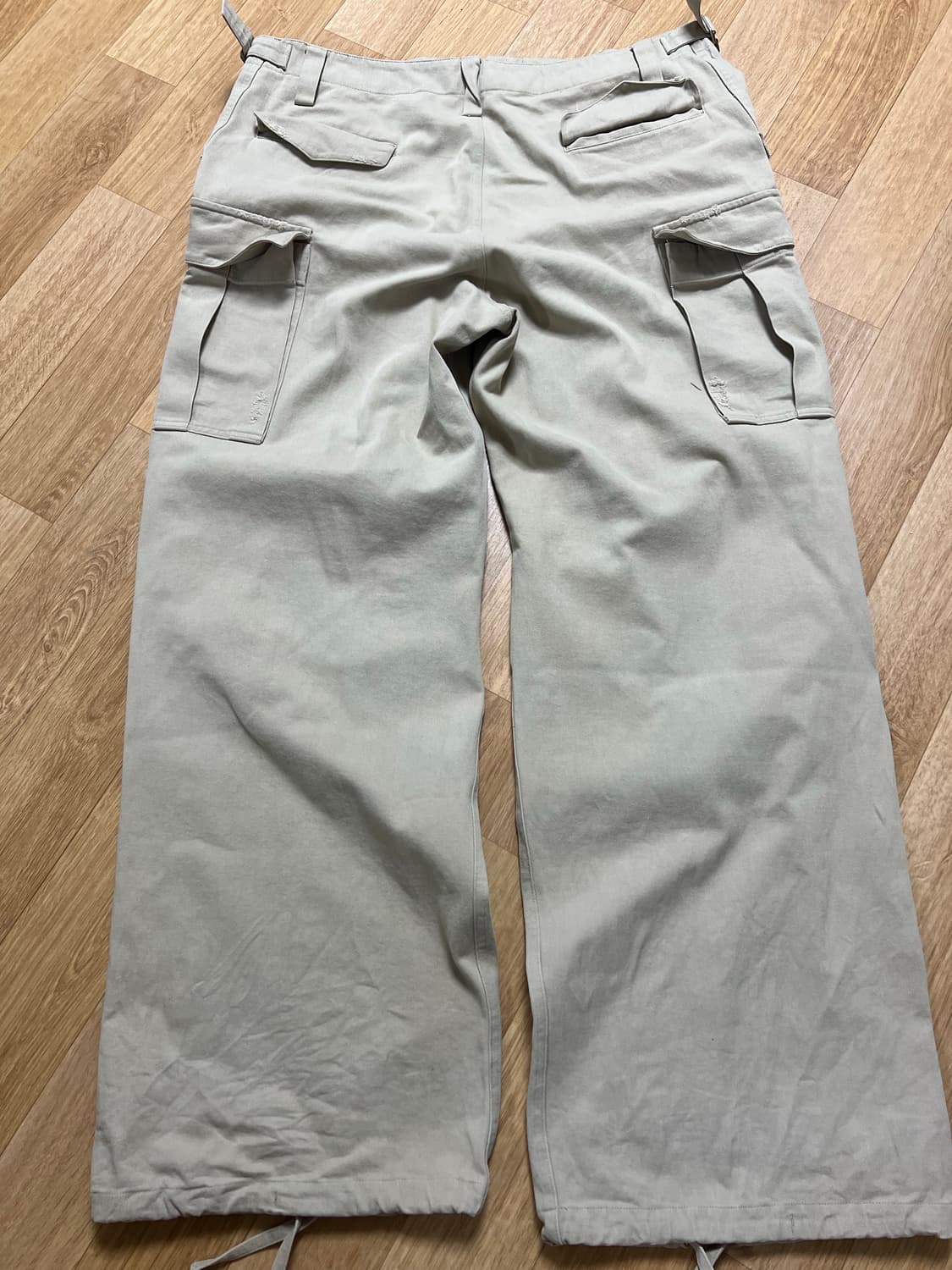 언타이틀드 아이딜 m65 카고팬츠 베이지 상품이미지4