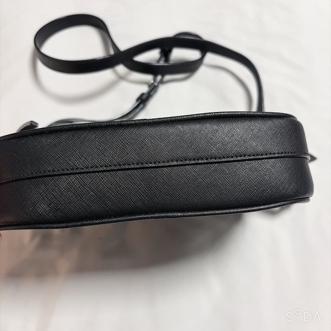 발리 미토스 크로스백 상품이미지4