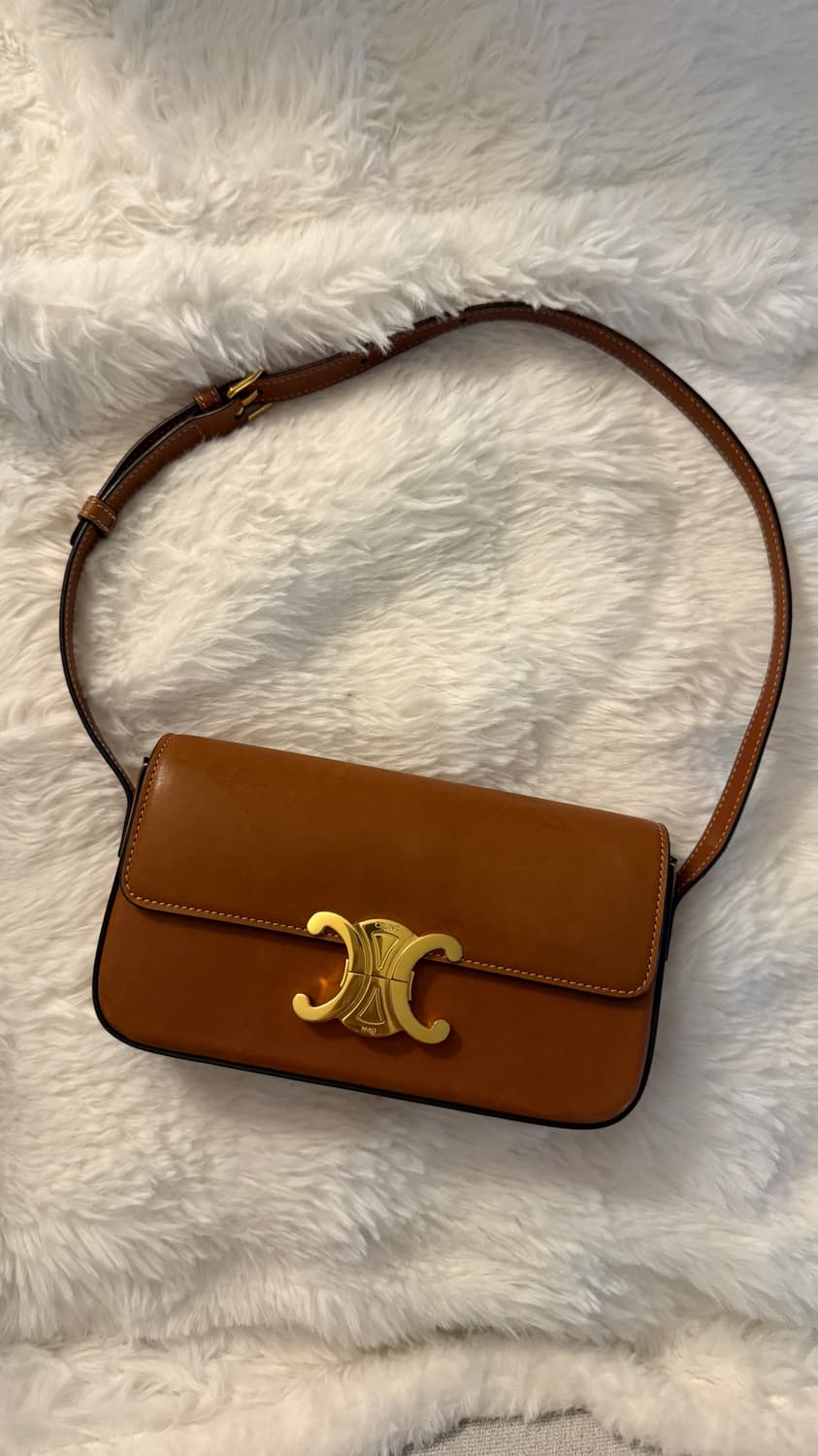 셀린느 트리옹프 탄 상품이미지1