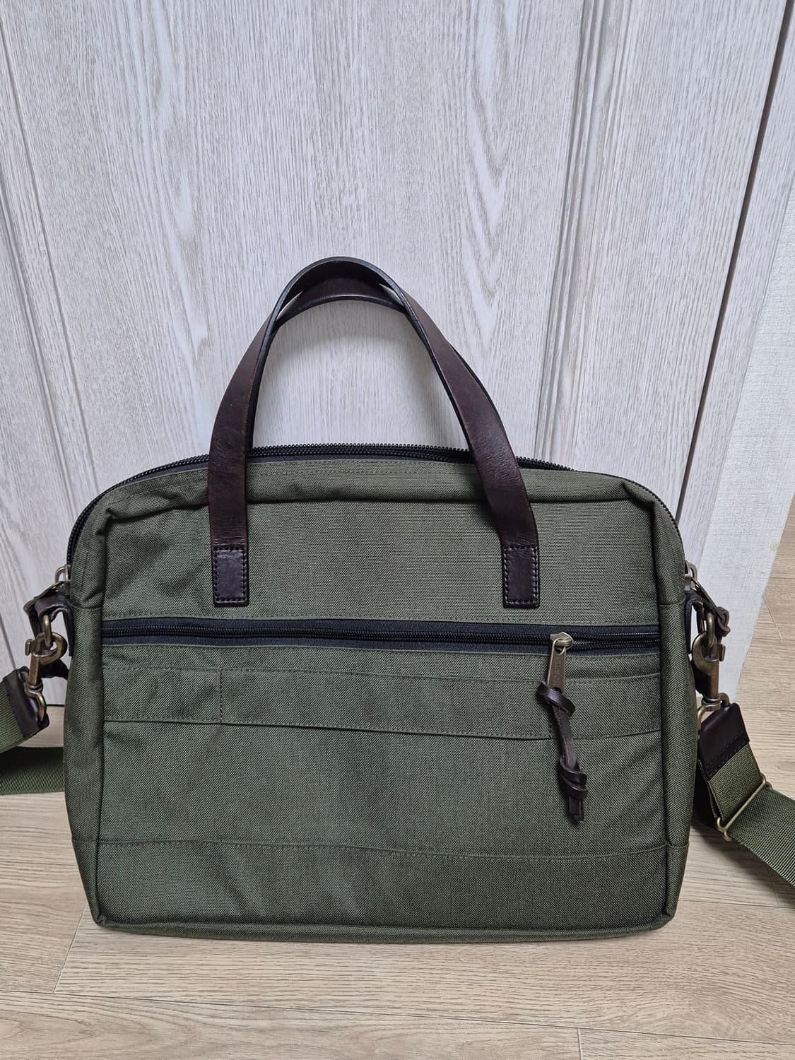 필슨 878 드라이든 브리프케이스 오트그린 상품이미지2