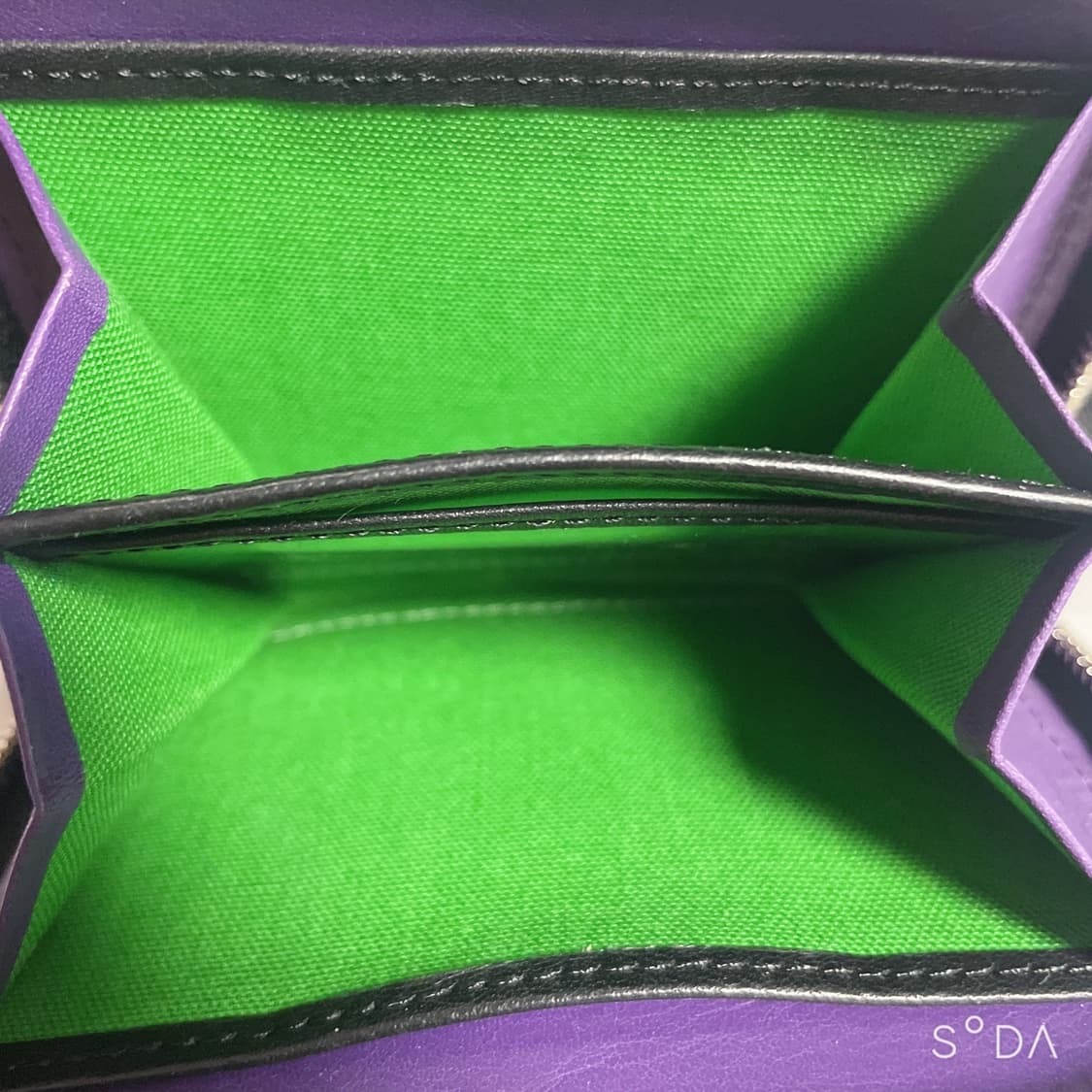 겐조 가죽 반지갑 상품이미지5