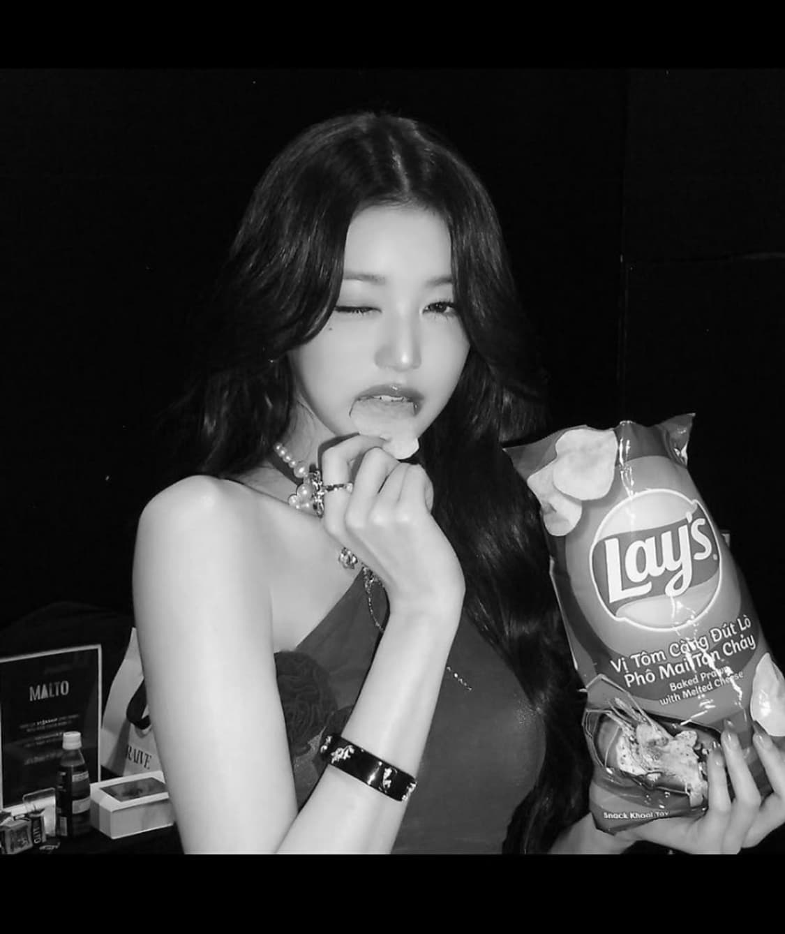 ✨원영픽✨풀박- ricoh r8 검정 디카 미품 상품이미지9