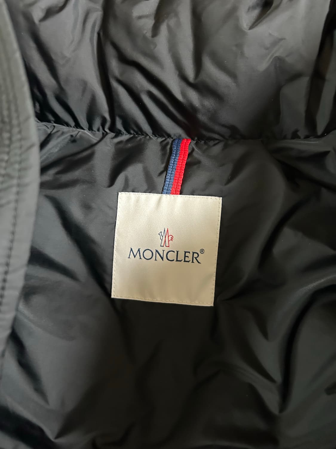 몽클레어 마야프 패딩 1사이즈 상품이미지3