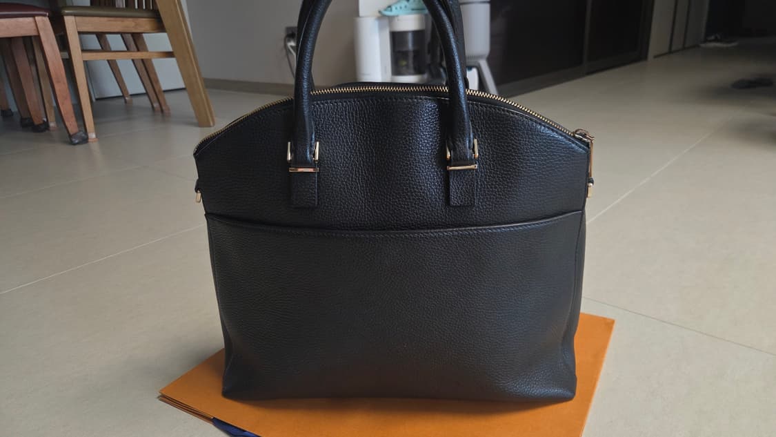 BOSS 럭셔리 부가티 가죽 숄더백 상품이미지3