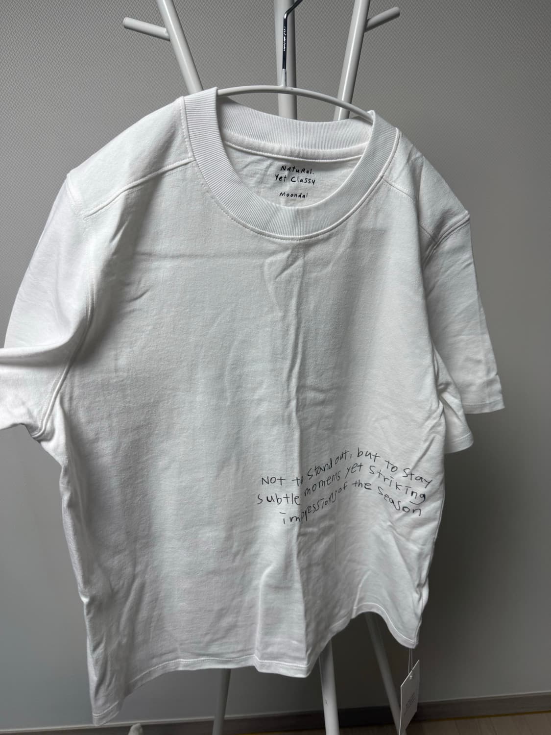 문달 플라워티셔츠 상품이미지1