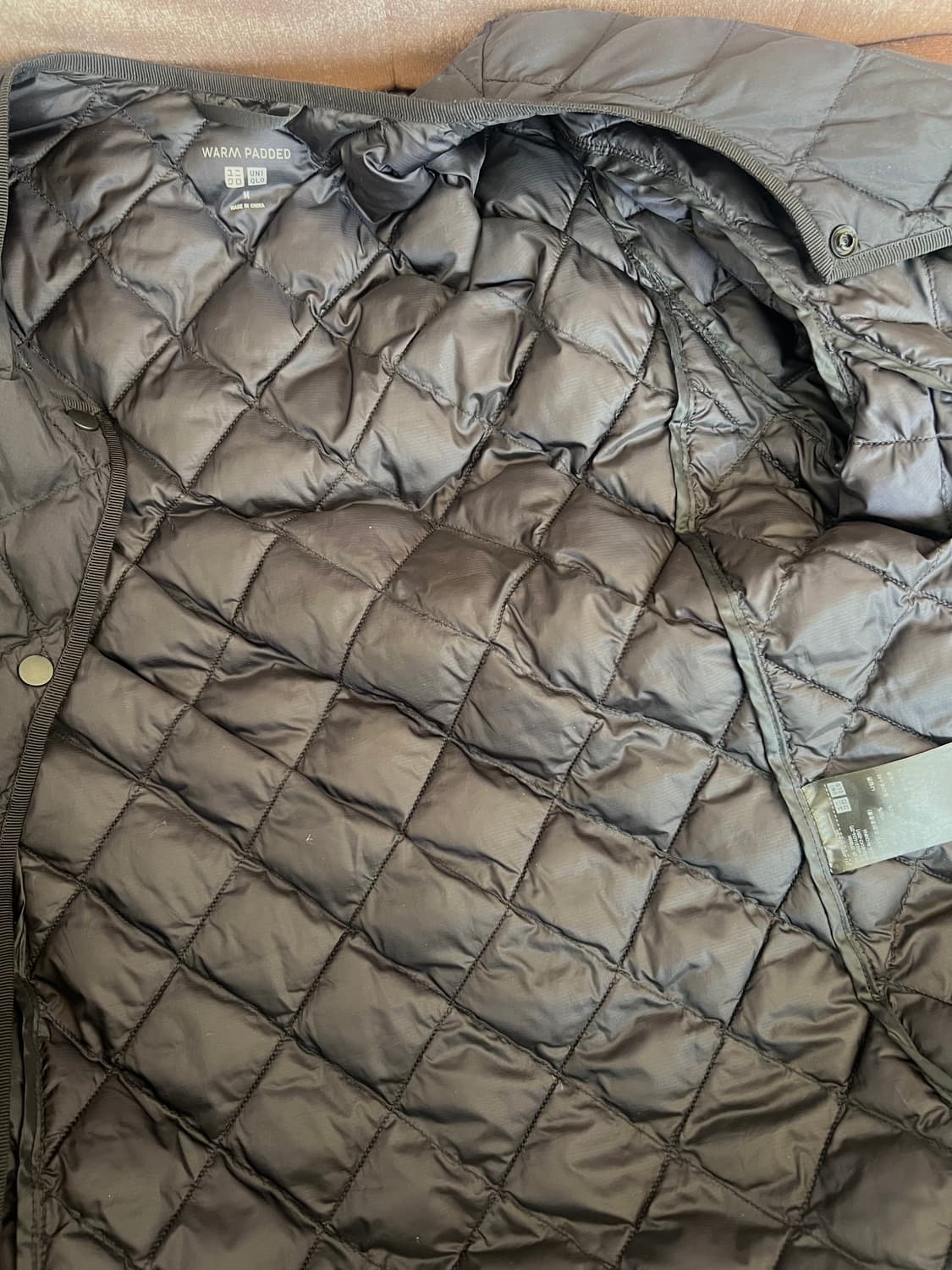 유니클로 여성 블랙 경량패딩점퍼 누빔패딩점퍼 상품이미지6