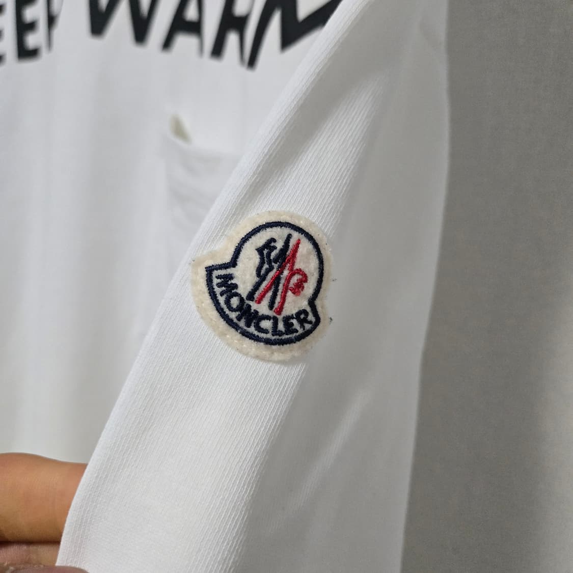 몽클레어 keep warm 스웻 티셔츠 / 남성 맨투맨/ 남자 티셔츠 상품이미지2