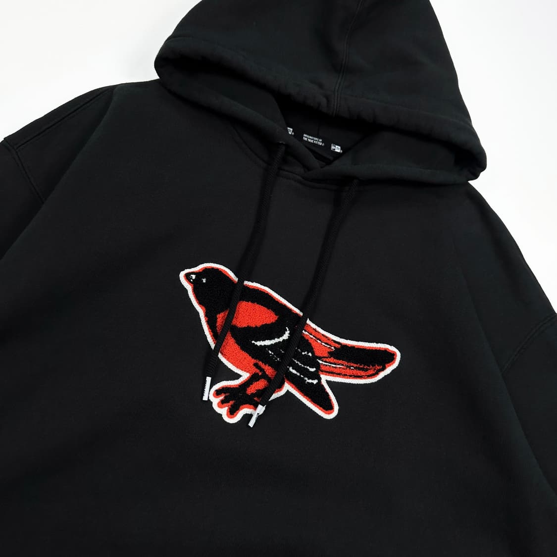 뉴에라 블랙 자수 헤비 후드티 (XXL) 상품이미지3