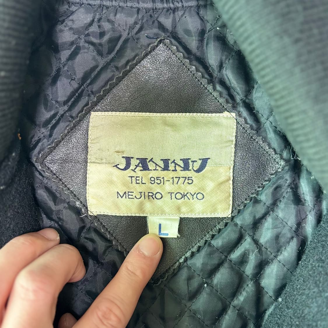 JANNU 메지로 도쿄 ‘KONA HILTON’ 레더 슬리브 바시티 재킷 상품이미지5