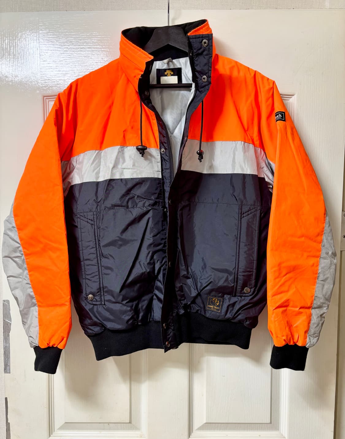 데상트 고어텍스 다운 파카 패딩 자켓 상품이미지1