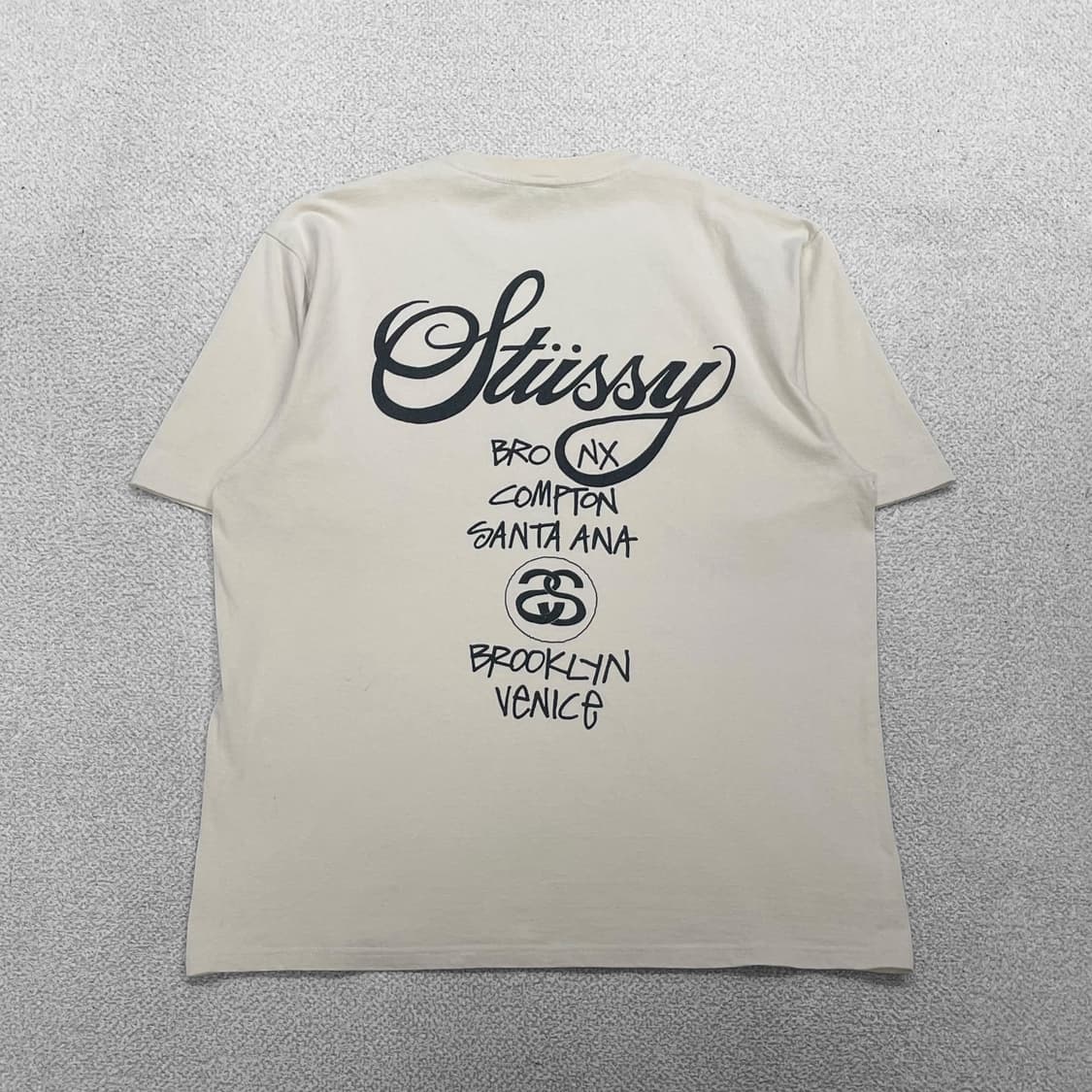 스투시 Stussy 월드투어 반팔티 스모크 상품이미지2