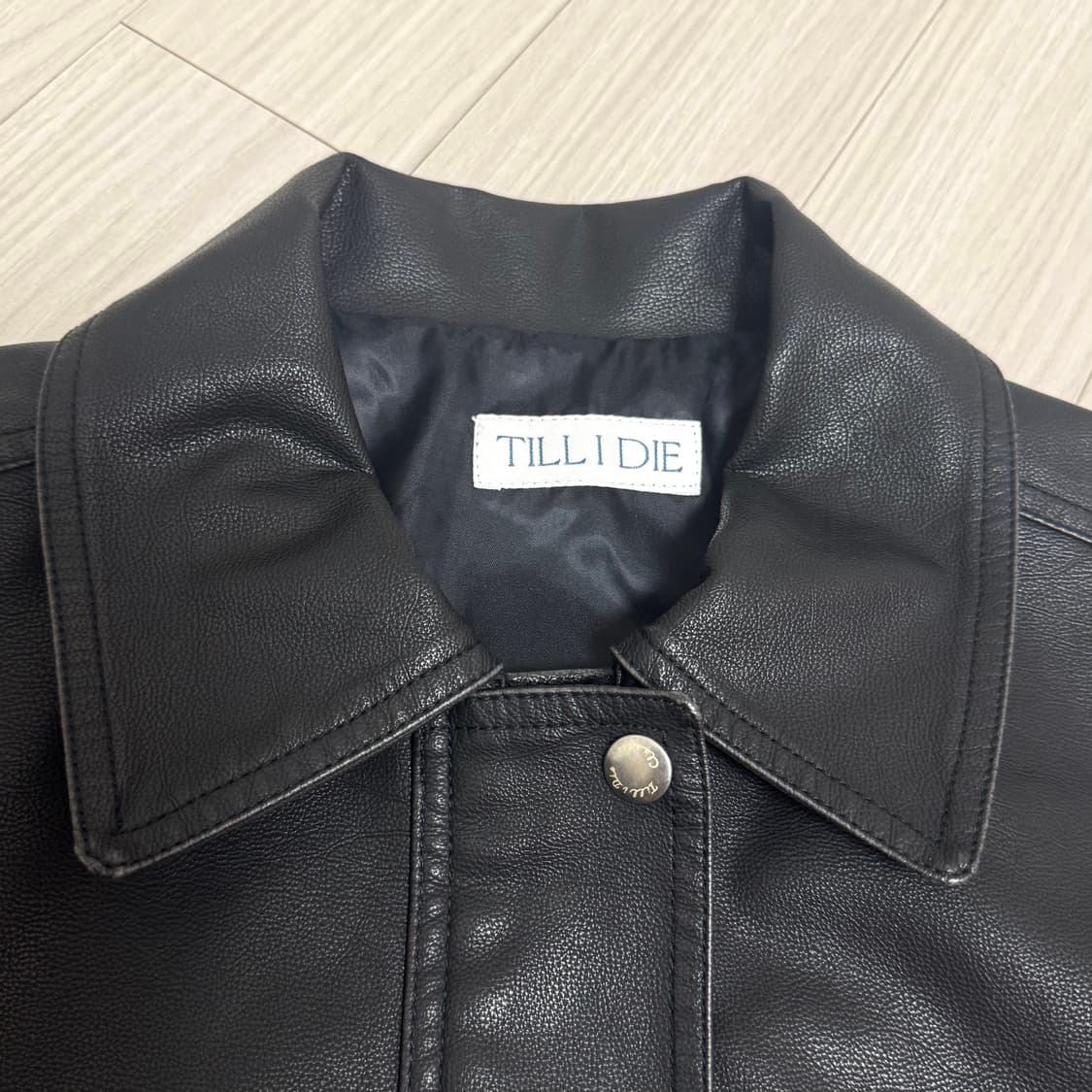 틸아이다이 크랙 레더 자켓 상품이미지3