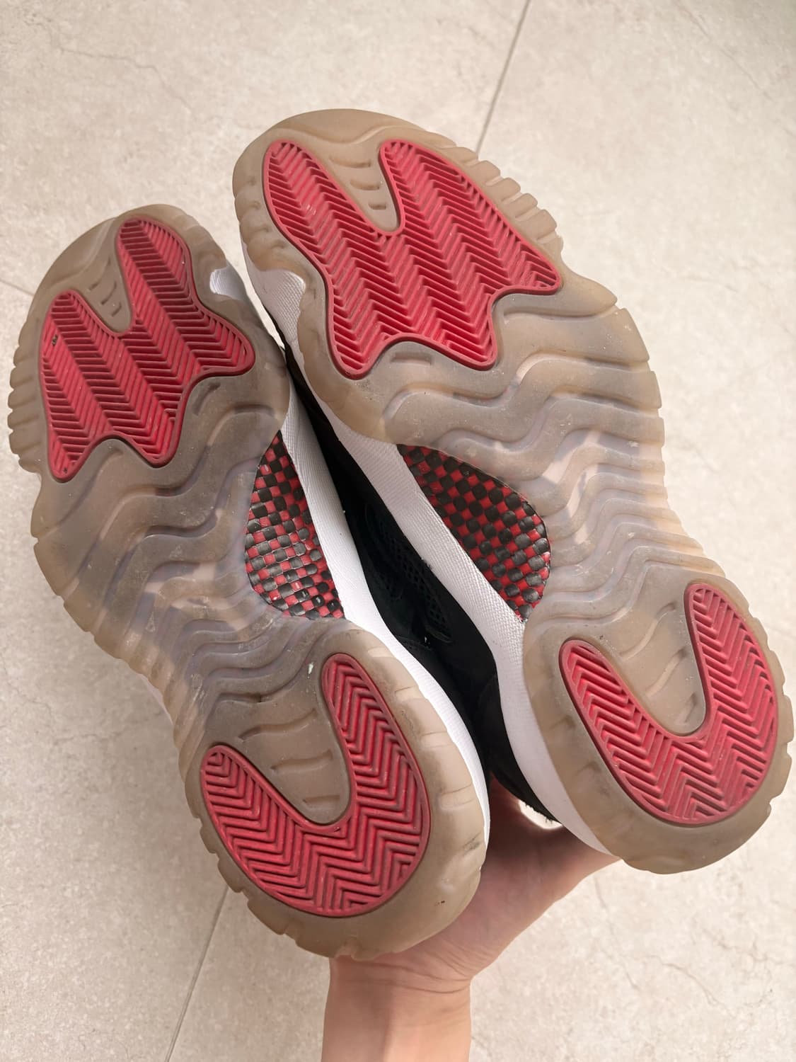 285)조던 11 레트로 로우 IE 브레드 상품이미지4