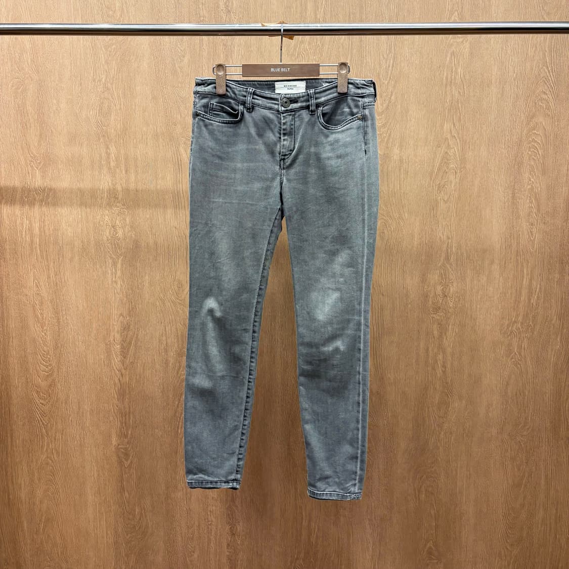 막스마라 위켄드 스트레치 스키니 데님 팬츠 나비 메탈 패치 디테일 그레이 상품이미지2