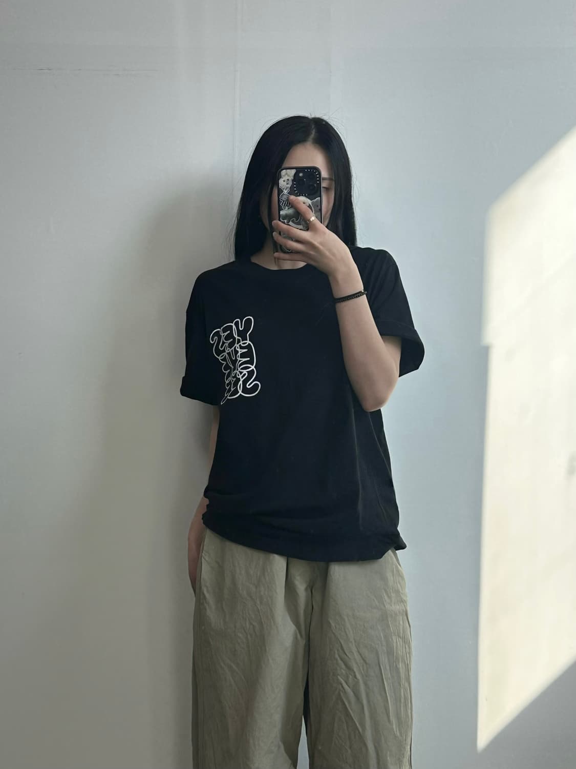예스아이씨 빅로고 블랙 반팔 티셔츠 상품이미지1