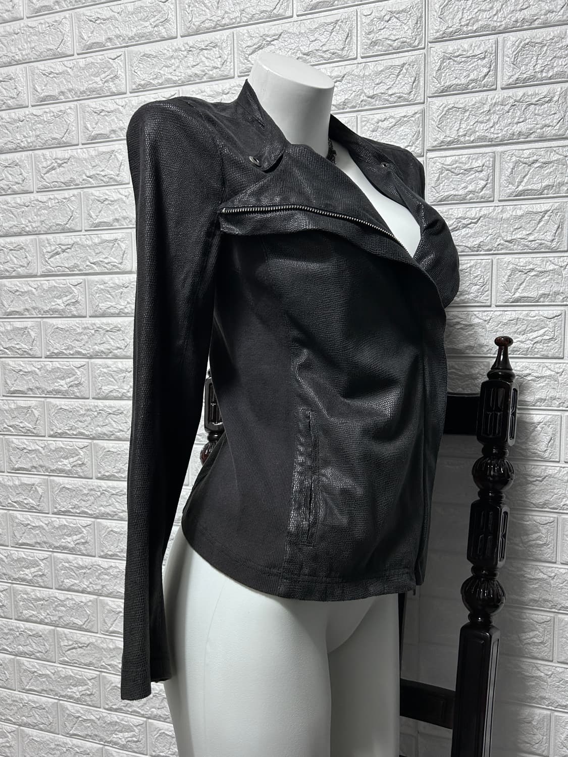 아르마니 사선 파이톤 자켓 상품이미지4