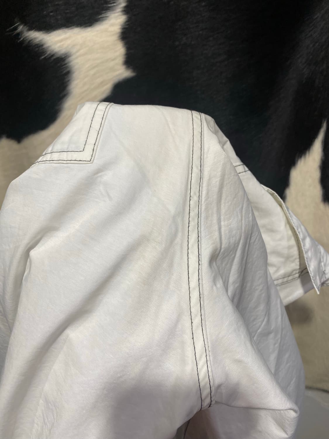 9090 백포켓 자수 디테일 나일론 핀턱 팬츠 상품이미지7