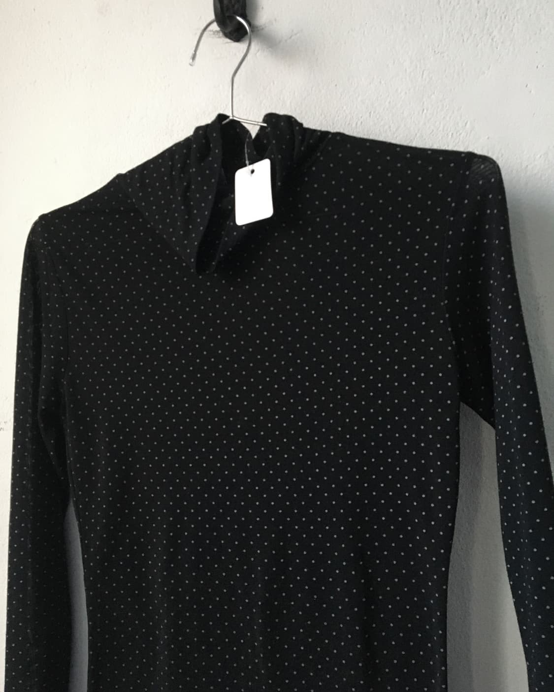 Dot pattern high neck sleeve 상품이미지3