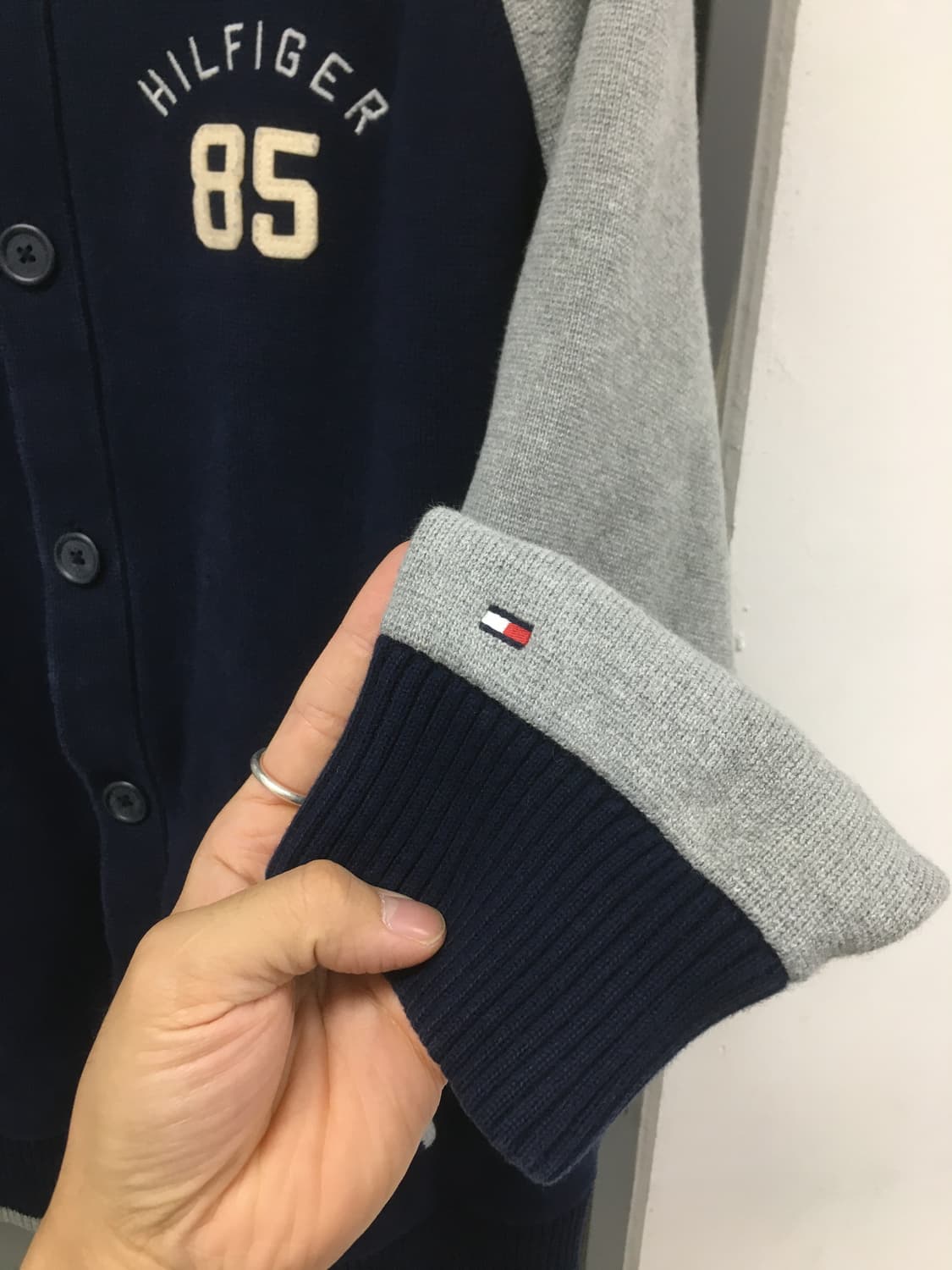Tommy hilfiger cardigan 상품이미지3