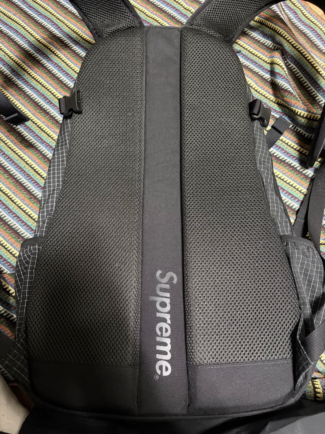 슈프림 백팩 블랙 - 24SS 상품이미지8