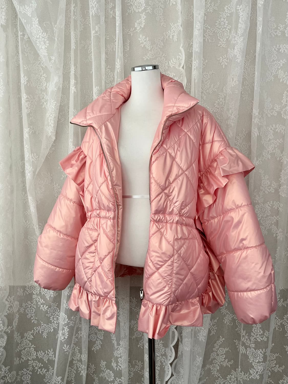 F) 워브먼트 WOVEMENT 필로우 퀼티드 숏 패딩 핑크 상품이미지3