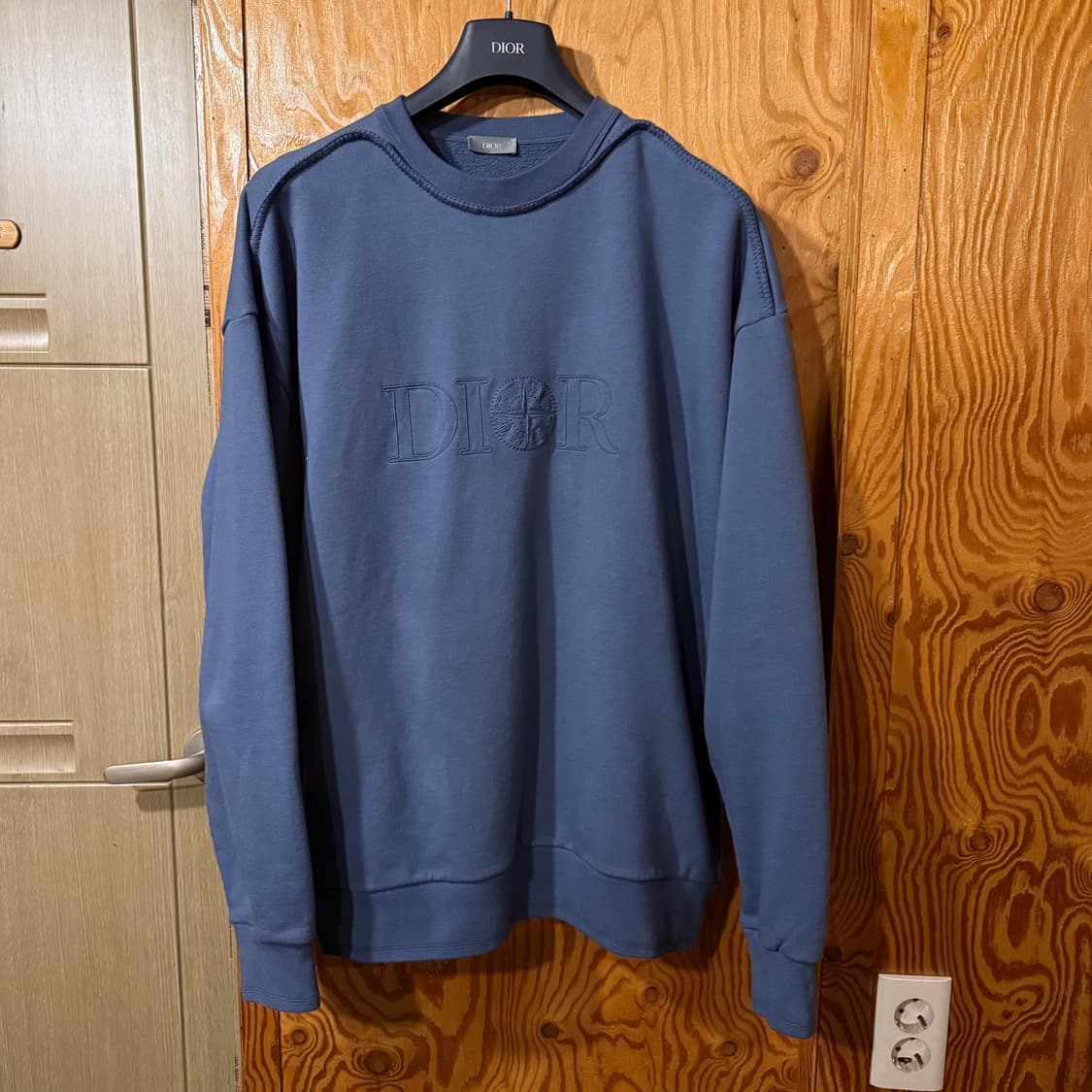 디올 x 스톤아일랜드 24F/w 콜라보 맨투맨  상품이미지1